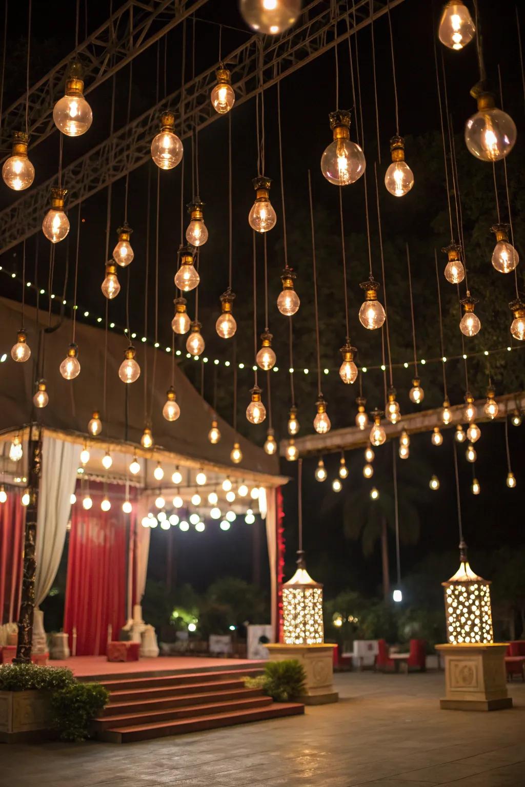 Suspended bulbs conjure a welcoming glow.