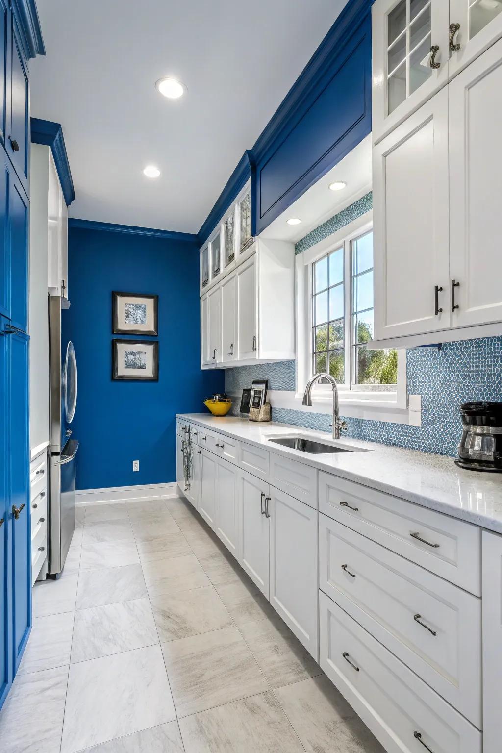Striking blue walls establish a dramatic kitchen backdrop.