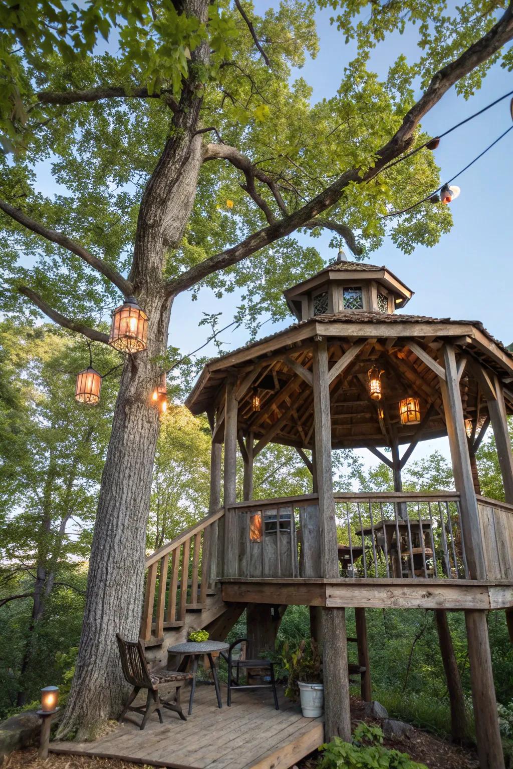 A treehouse gazebo combining adventure and tranquility in a unique setting.